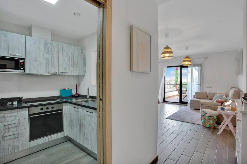 2 Terraces Apartment W/ Astonishing Views. Costa De Antigua Bagian luar foto