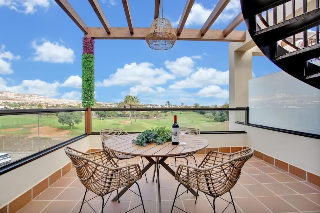 2 Terraces Apartment W/ Astonishing Views. Costa De Antigua Bagian luar foto